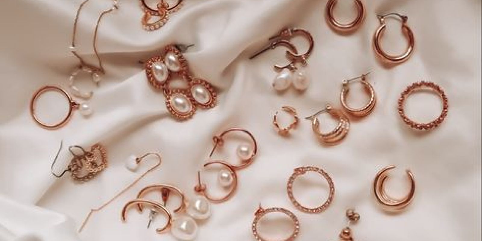 7 Factors Why Rose-Gold Jewelry Is Super Trendy e52d94c4251f824b739c2cb6623646fc 0175f6ec