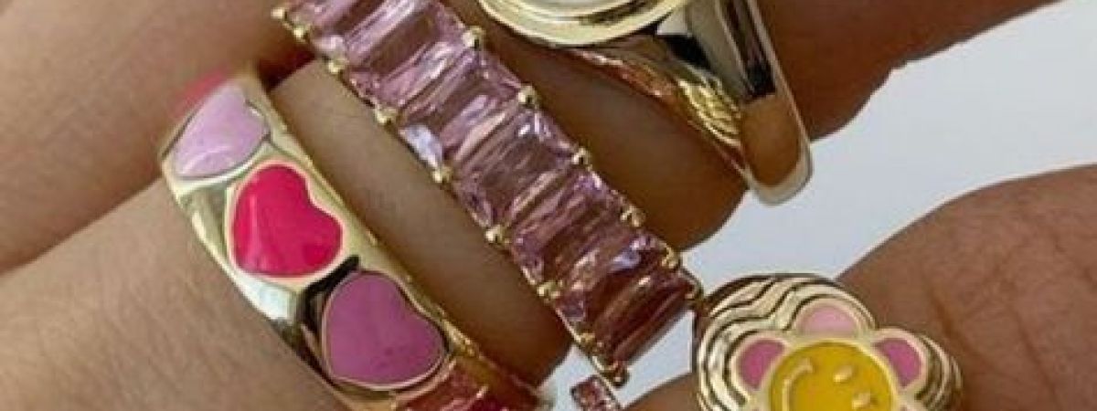 7 Alluring Jewelry Trends That Have Travelled Through Time 1 jewelry trend