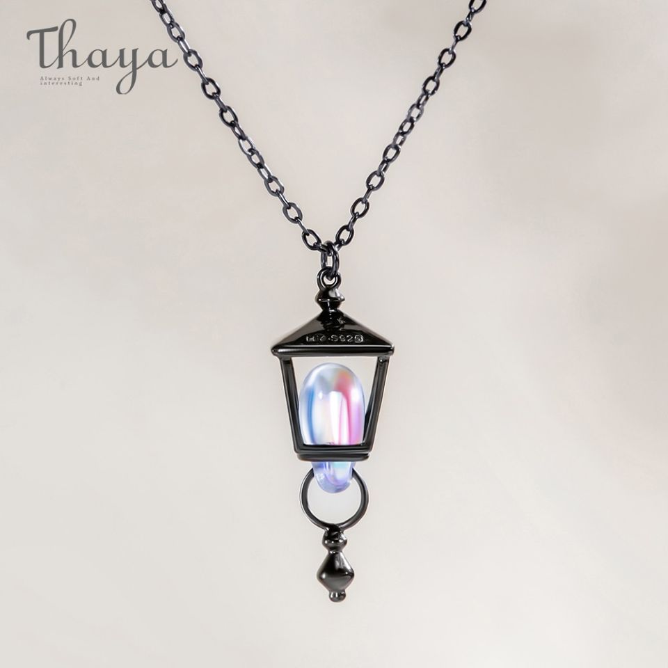 Roman Lamp Necklace Thaya S925 plata esterlina negro collar l mpara romana forma Color luz dise o para mujeres 1 1ade2fff