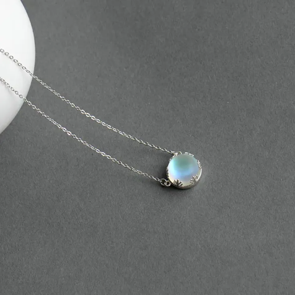 Aurora Halo Crystal Pendant Necklace HTB1aK0BKx9YBuNjy0Ffq6xIsVXa6 26a738ae