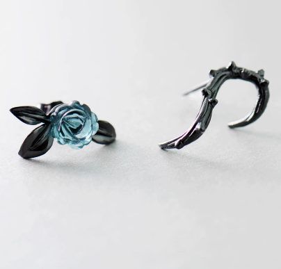 Blue Rose And Thorn Necklace Thaya s925 Silver Thorn Blue Crystal Rose Google Search 2e2f1f70