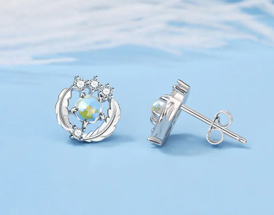 Feather Design Moonstone Earrings 260ceb37 dfd6 4cd4 afbf c7562bfe64b4953615 31c38bb9