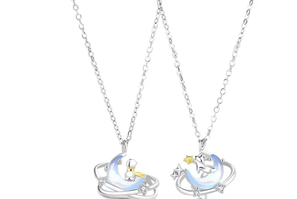 Silver Fox and Prince Necklace c950e23b 9ac3 4935 b854 a8c76460ccd4696127 43cc89da