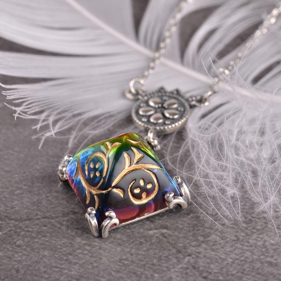 Magical Pyramid Necklace 3 Magical Pyramid Necklace MosDream Pyramid Cabochons Vitrail Engraved Pendant Necklace for women Western Antique s925 silver Necklace Romatic 3 59786b0d