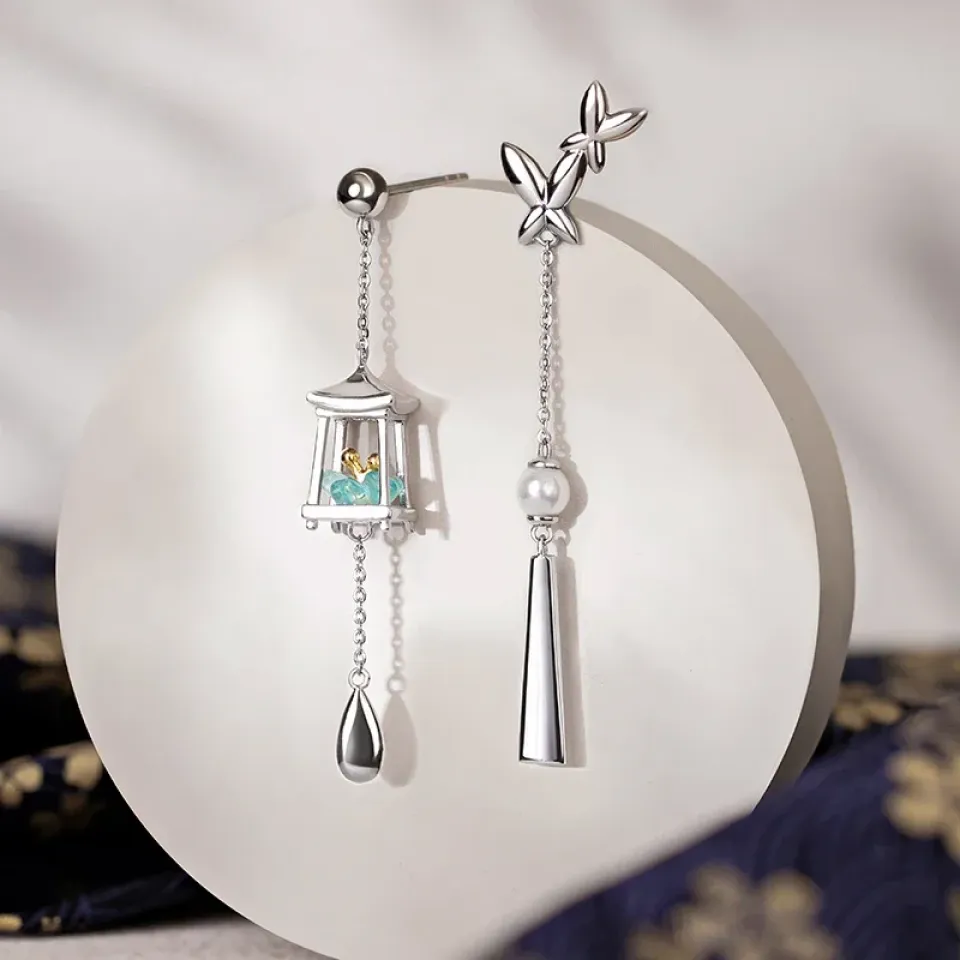 Green Crystal Lantern Earrings Se6a554f09ada4b2b860de4e244e201c8Q 59cc806b