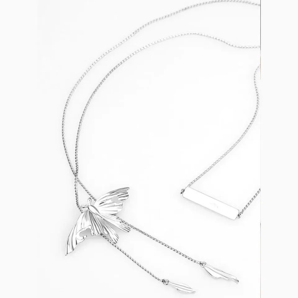 Vintage Moth Pendant Necklace 6 Vintage Moth Pendant Necklace S5db0785722a54d058a3b42ce6c5cf107v 5bd0f187