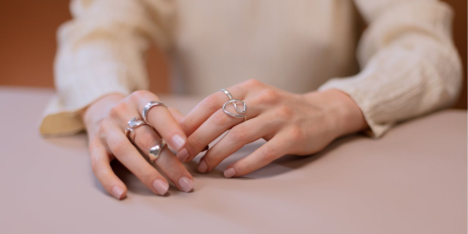 925 Sterling Silver - All You Need To Know pexels photo 9430982 5c8d1182