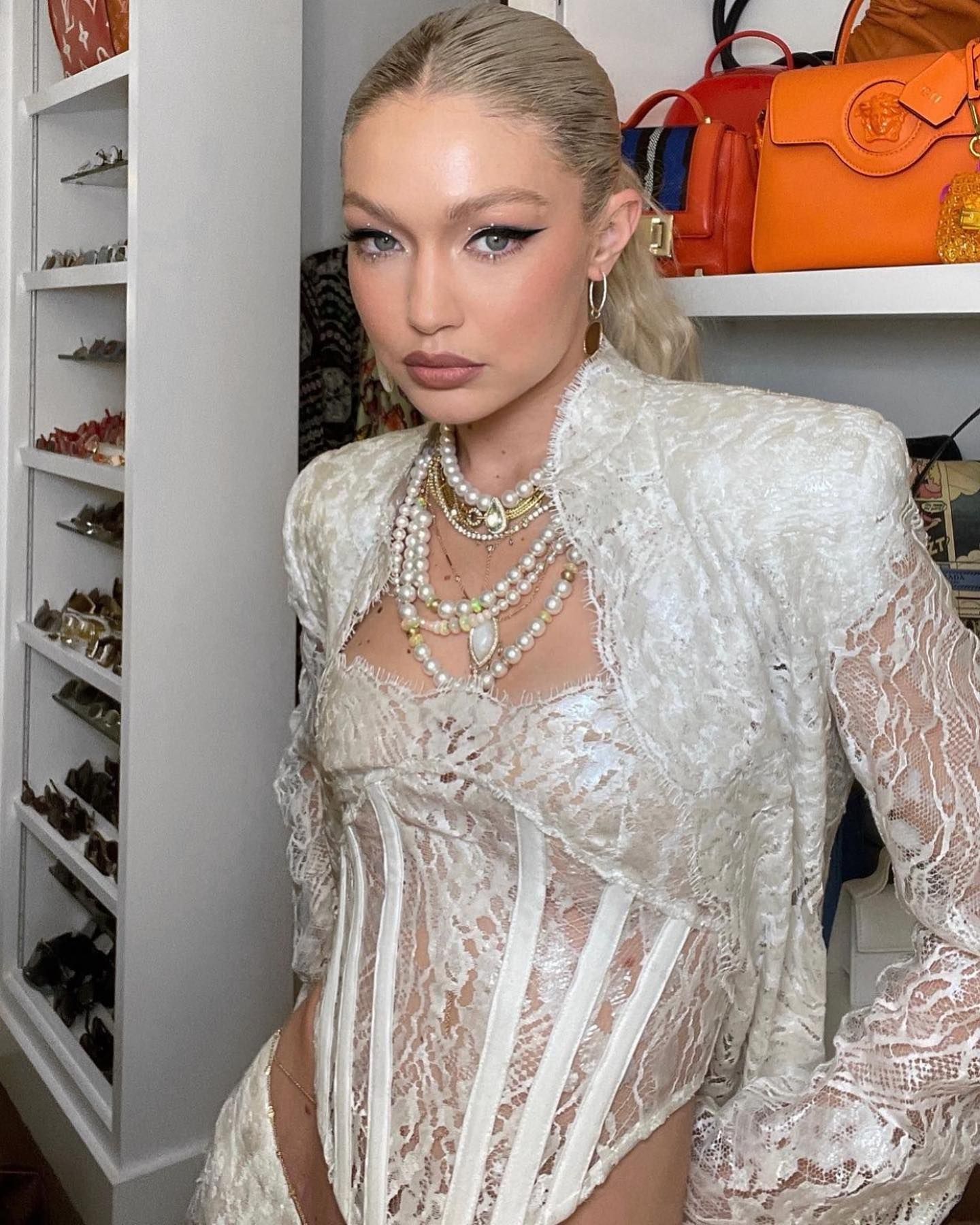 2024 Accessory Trends: Jewelry Stacking Thaya Jewelry Stacking 6 64526a63