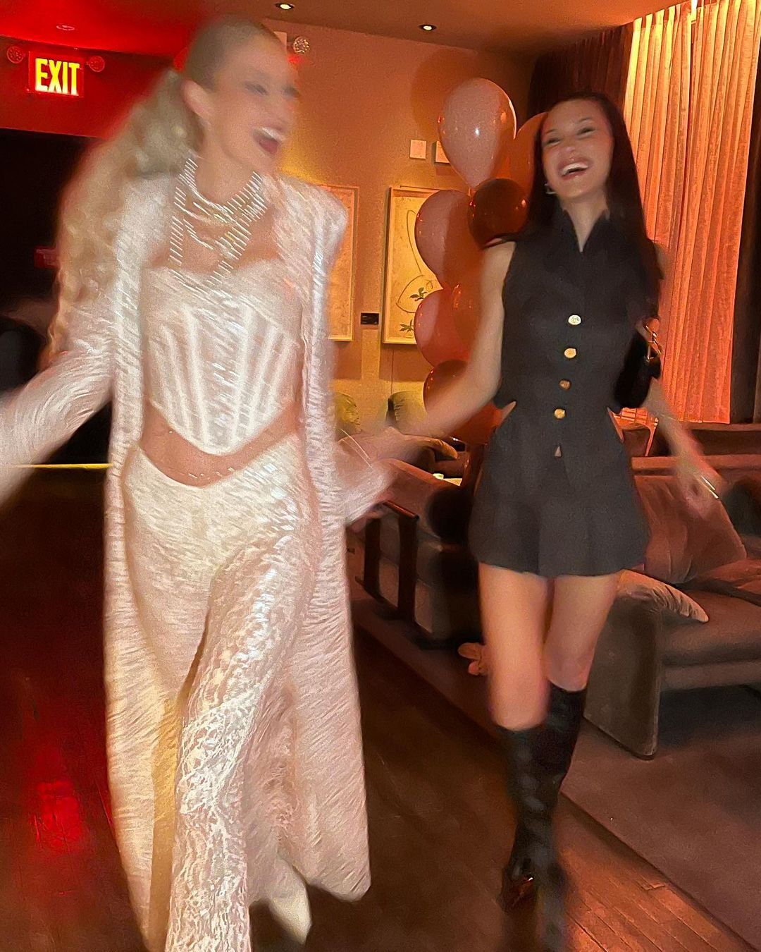 2024 Accessory Trends: Jewelry Stacking Thaya Jewelry Stacking 7 74698fbc