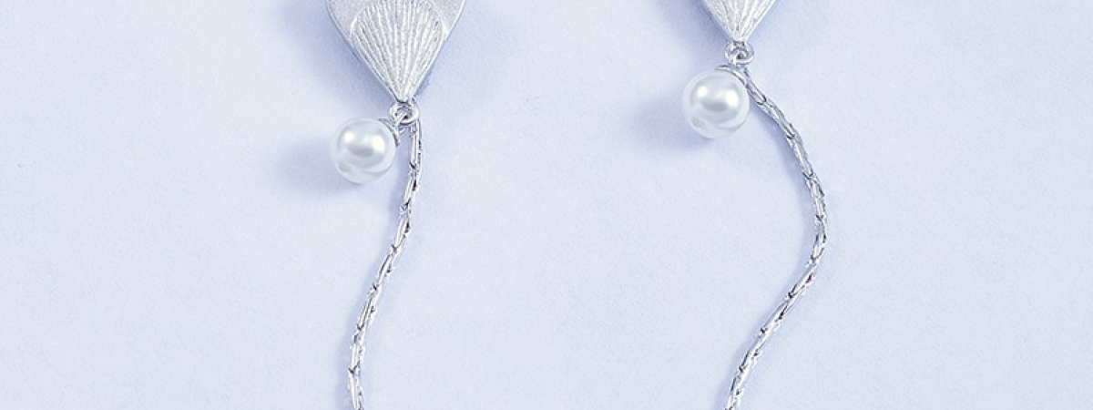 Thaya Sea Of Pearls Collection: Gift Your Partner This Season Of Love thayajewels pearl ring 91479940