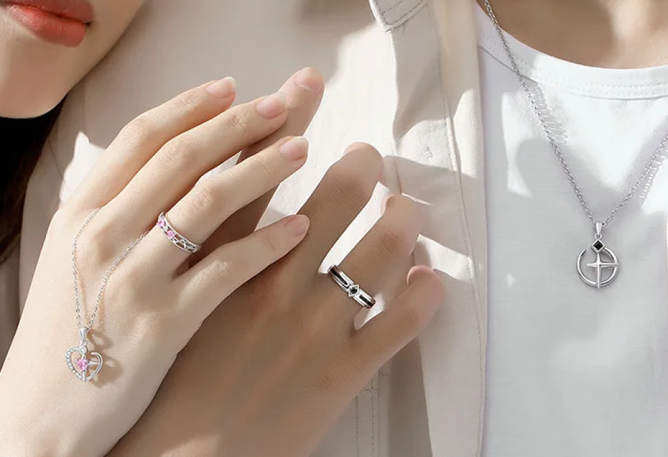 Timeless Love Heart Couple Ring 3f35e311 7fbc 44ae 9682 0361867a0048737636 944c25bd