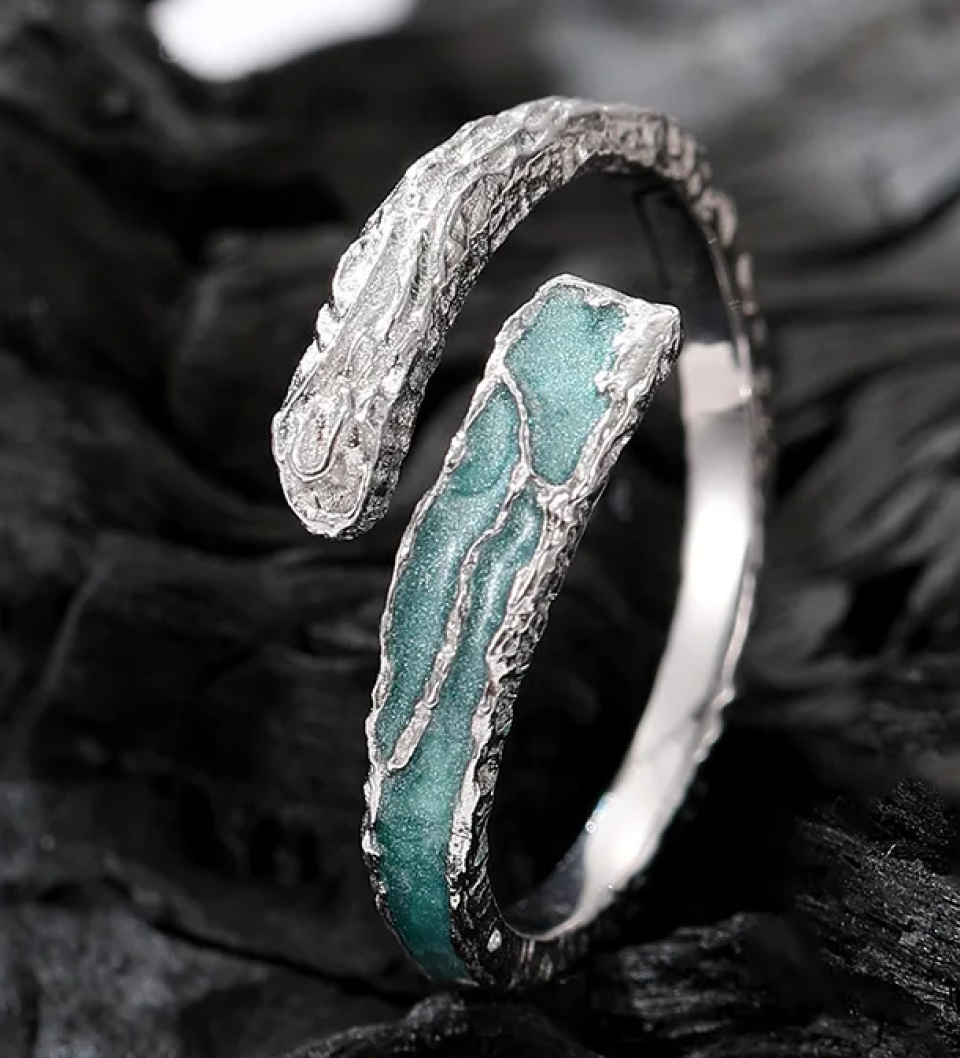 Mint Coast Sterling Silver Rings 694a3731 04a2 47f7 b8e1 6bc7478b1569268256 9b0634d4