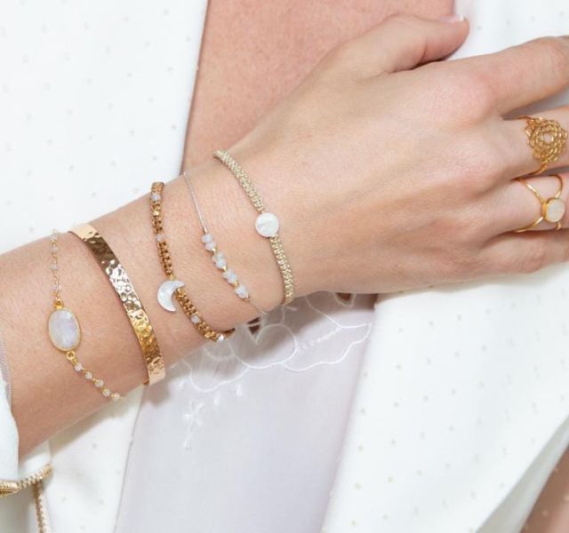 Stunning Aurora Borealis Pendant To Illuminate Your #1 Style WhatsApp Image 2023 07 13 at 16.26.13 9e366e8d