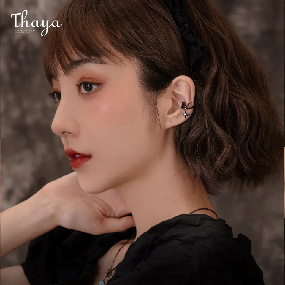 Thorn Castle Ear Cuff S25f012c642334944b312d27e3c9ee62aZ a51f996f