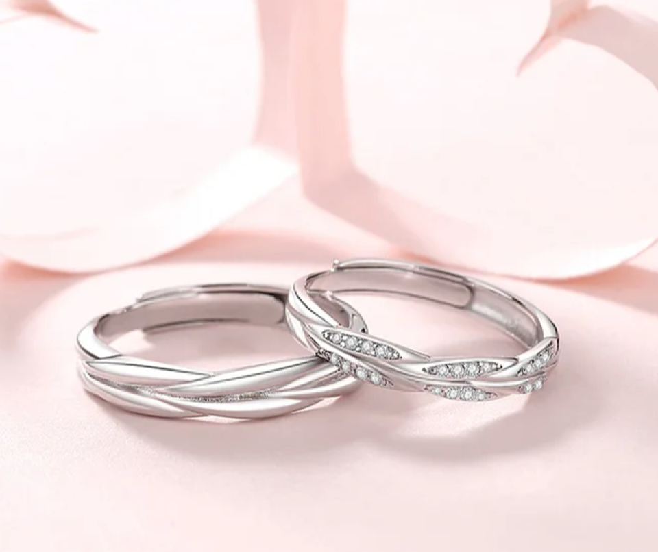 Classic Silver Ring for Couples 2 Classic Silver Ring for Couples 92bf344b b124 453a 8262 677ce774ca5a330627 aabfc50a