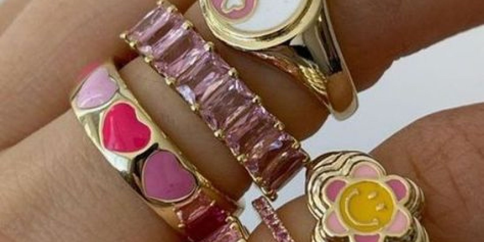 7 Alluring Jewelry Trends That Have Travelled Through Time 5c4a4ef88c5043d7d2cea5bd93d7708b c008adcb