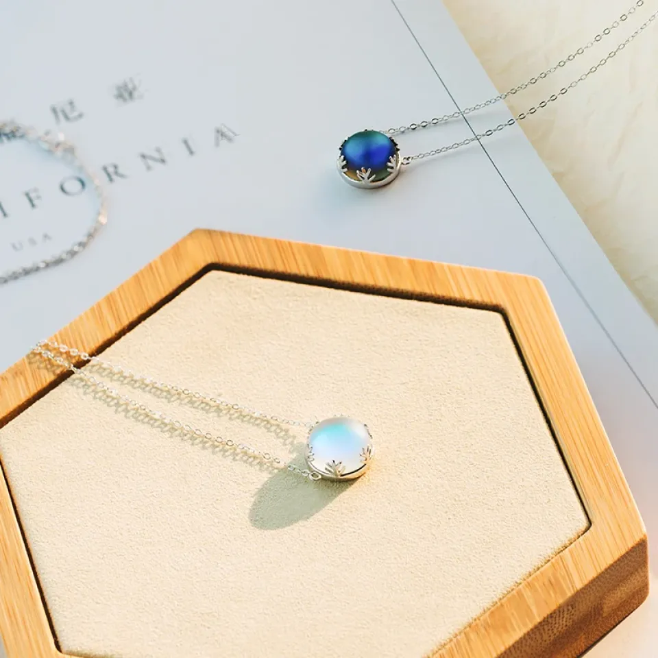 Aurora Halo Crystal Pendant Necklace H40f4cad24c5f4dd4be7269d5bd1f8038K cd194c0c