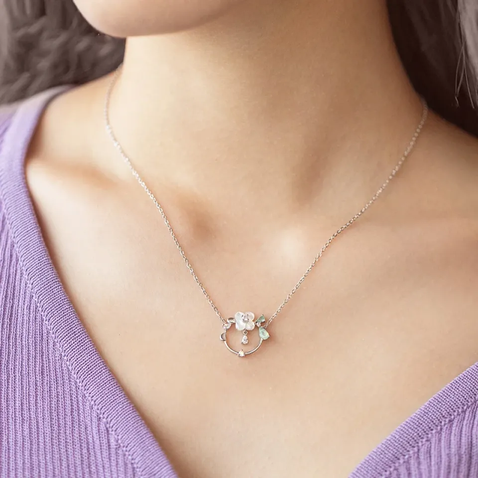 Shell and Crystal Pendant Sc5fa4bf4dad0419384189e08382328a9O da9ba211