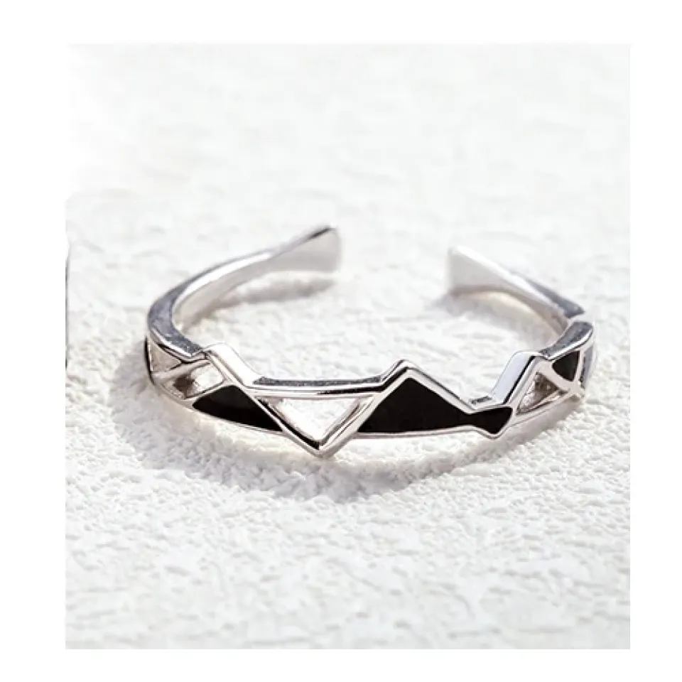 Black Edges and Corners Woman Rings HTB1.NfFFf1TBuNjy0Fjq6yjyXXaG deba6d13