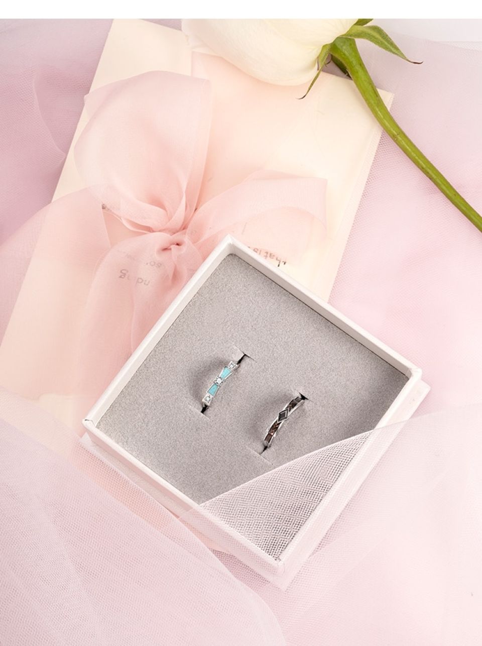 Elegant Bow Tie Ring H2b2d8ae2b53348ad8024e3de6562e5d7e e6933290