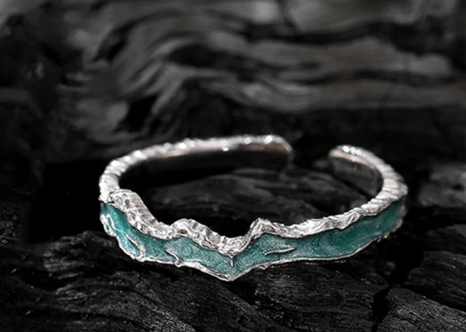 Mint Coast Sterling Silver Rings 1c8dbed4 15a2 4d84 ad1e b56ceb0a9dbc278626 f7e11cf0