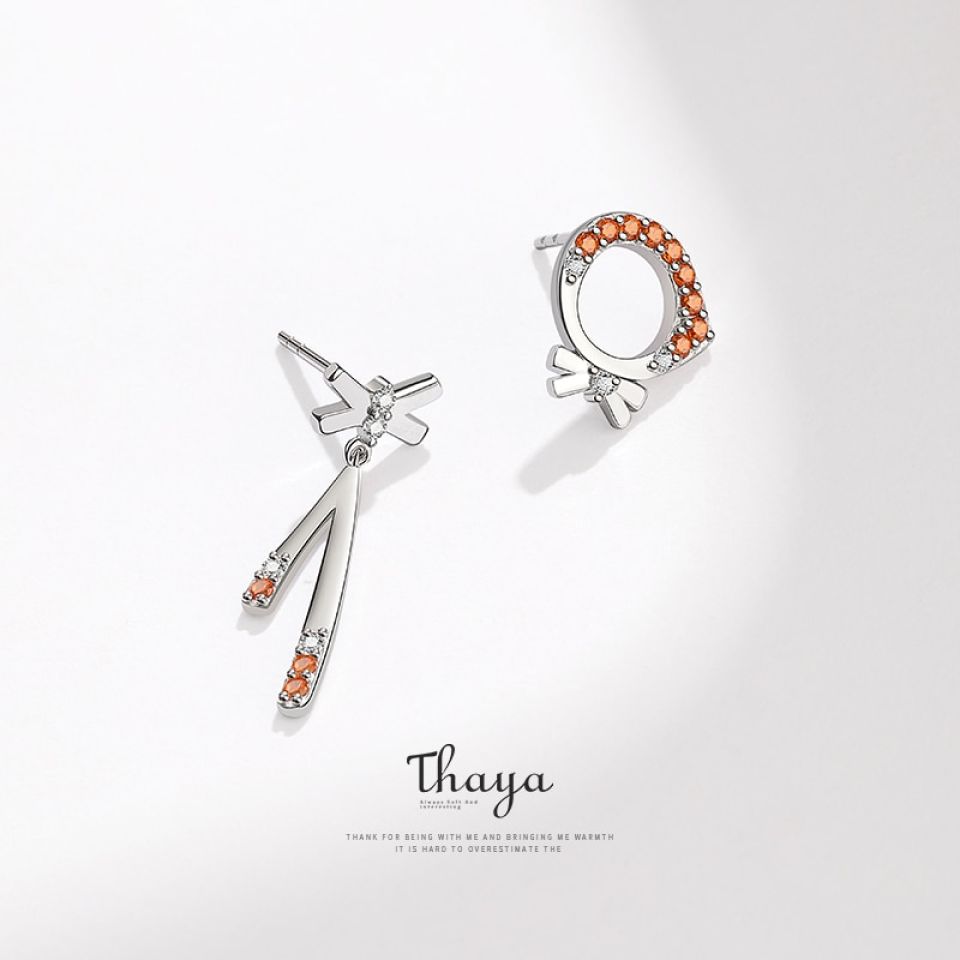 Fairytale Bow Stud Earrings H57e36b75b67041f2ababd40e938d3ce8R f723f49e