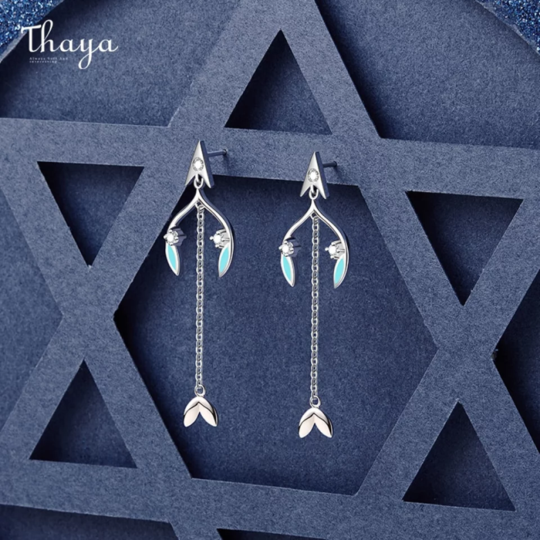 Thaya's 8 Bow-Carved Jewelry Collection: A New Tapestry of Grace: image 6
