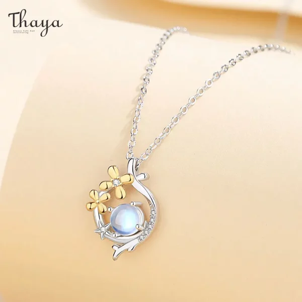 Blooming Flowers & Full Moon Necklace