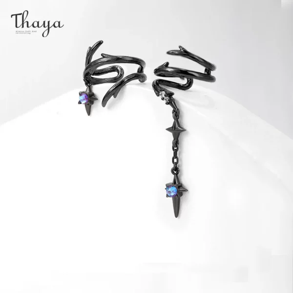 Thorn Castle Ear Cuff